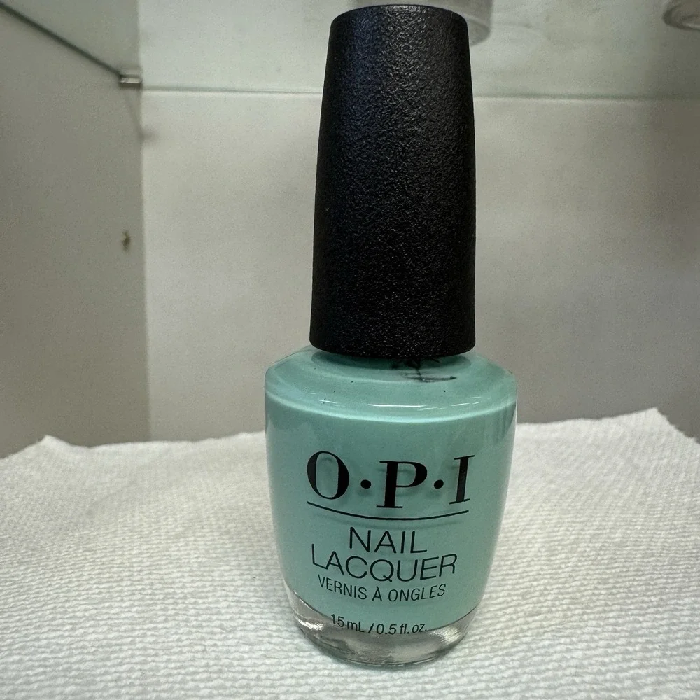 OPI Nail Lacquer Verde Nice to Meet You M84  Polish 0.5 fl oz New Without  Box
